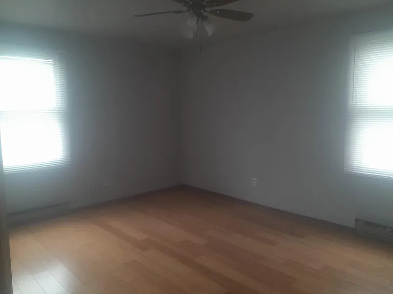 3918 Mishicot Rd #101 — Photo 3