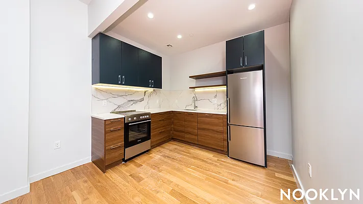 Rented by Nooklyn NYC LLC | media 49