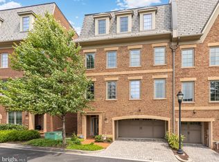 1407 Ridgeview Way NW, Washington, DC 20007