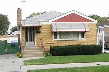 7830 S Kostner Ave photo 1
