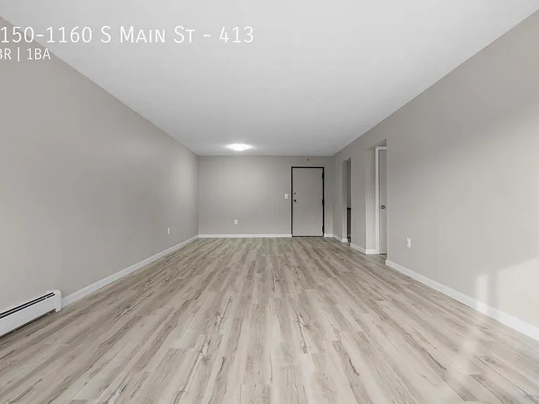 1150-1160 S Main St #413 — Photo 2