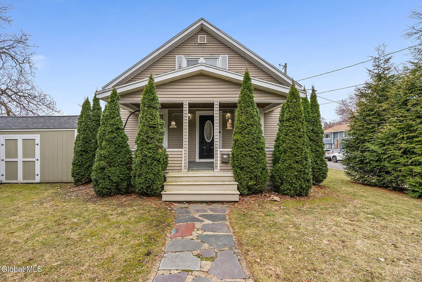 1st image of 3220 Balltown Road