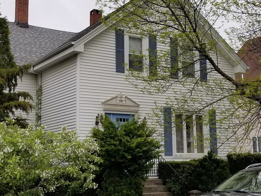 1st image of 70 Mary Ave