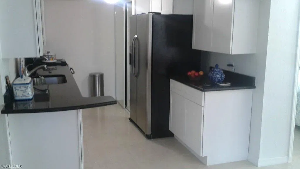 3 bed, 2.0 bath, 1100 sqft, $2,200 — Photo 4