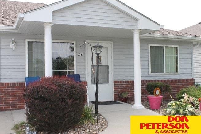 2nd image of 2718 N Laverna St