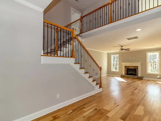 101 Blazing Creek Ct — Photo 8