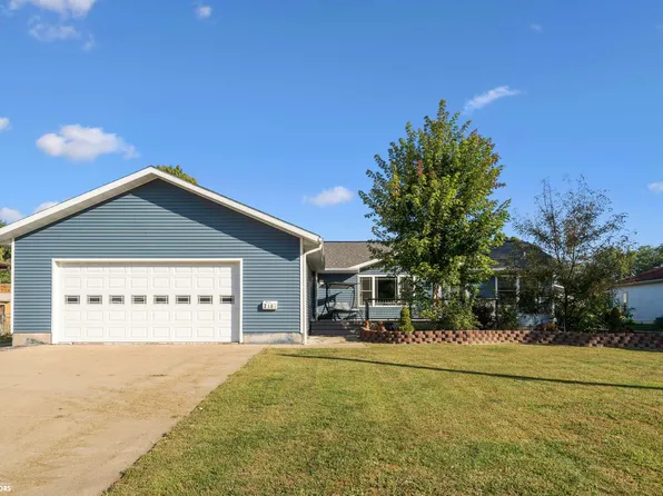 2106 Mason Rd, Burlington, IA 52601