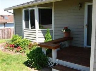 1402 E McLeod Rd, Bellingham, WA 98226