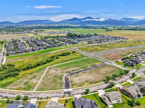 B1l7 Kenzi Ln, Bozeman, MT 59718
