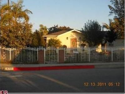 15702 S Maple Ave, Gardena, CA, 90248