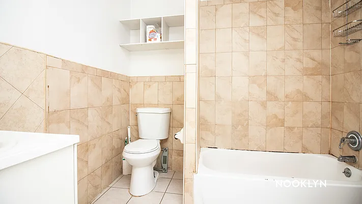 Rented by Nooklyn NYC LLC | media 17