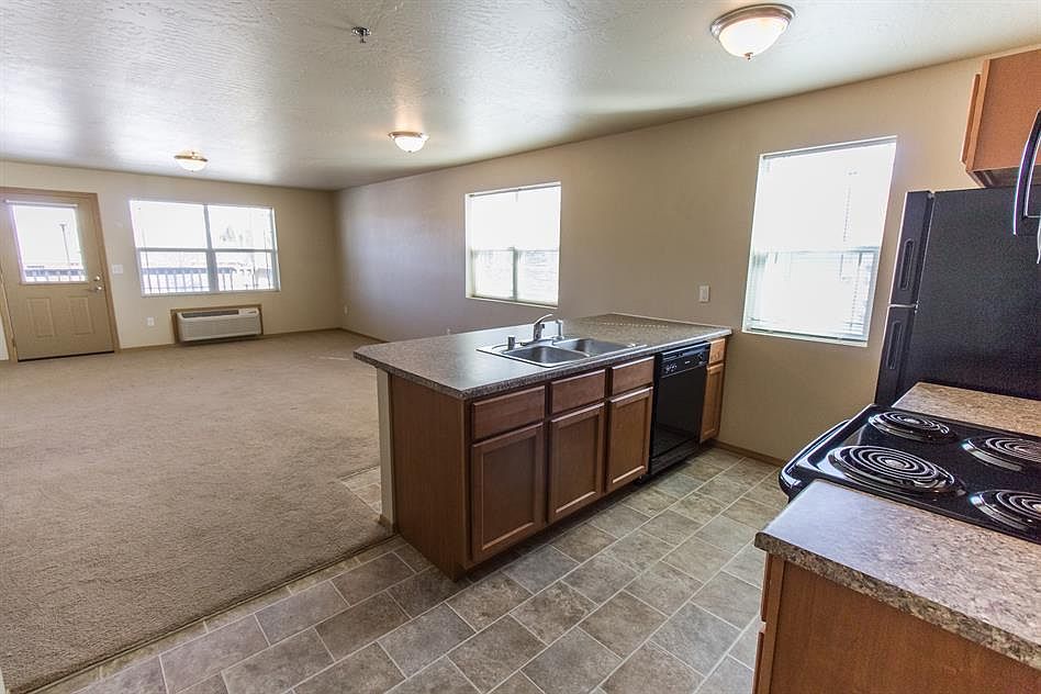 2nd image of 3840 Oleary St APT 206