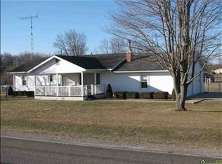 9832 S Jonesville Rd, Columbus, IN 47201