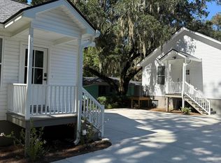 677 & 679 Bear Swamp Rd, Johns Island, SC 29455
