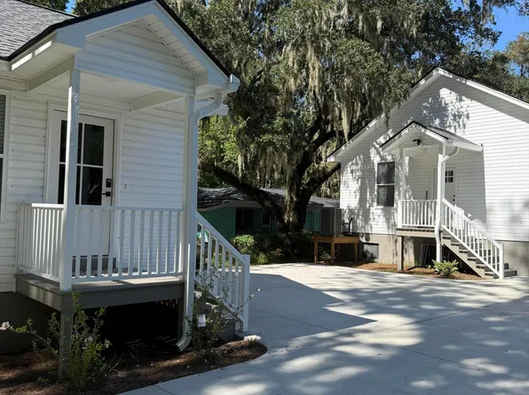 677 & 679 Bear Swamp Rd, Johns Island, SC 29455