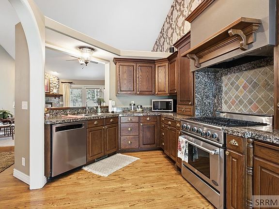4th image of 123 Marianne Dr