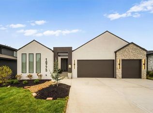 16775 S Fellows St, Olathe, KS 66062