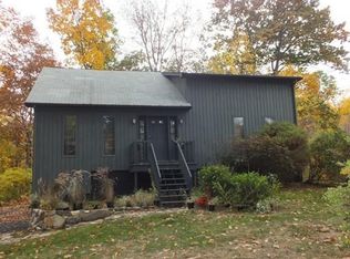 167 Chapin St, Ludlow, MA 01056