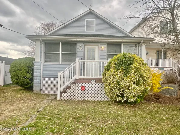 546 E Bayview Avenue, Ocean Gate, NJ 08740