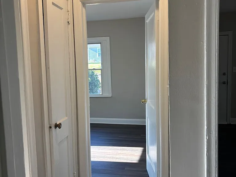 2565 Brentwood Pl — Photo 5
