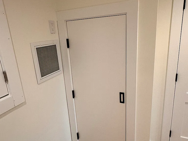 97 Forrest Ave — Photo 16