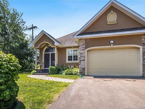 2nd image of 2 Burns Ln