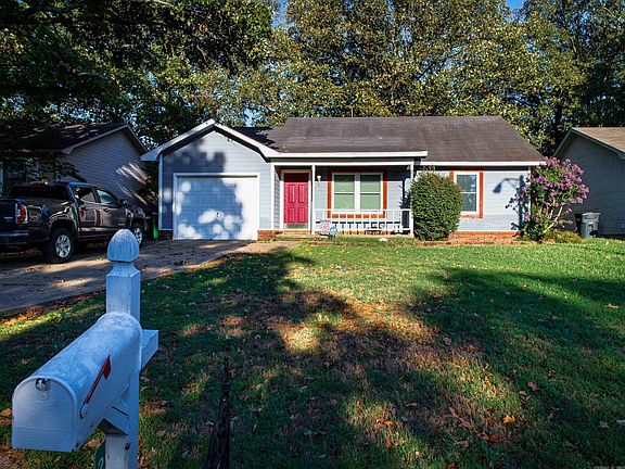 2nd image of 217 Briarpatch Ln