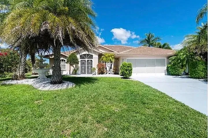 4249 Flamingo Blvd — Photo 2