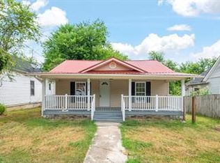 3118 Galbraith St, Knoxville, TN 37921