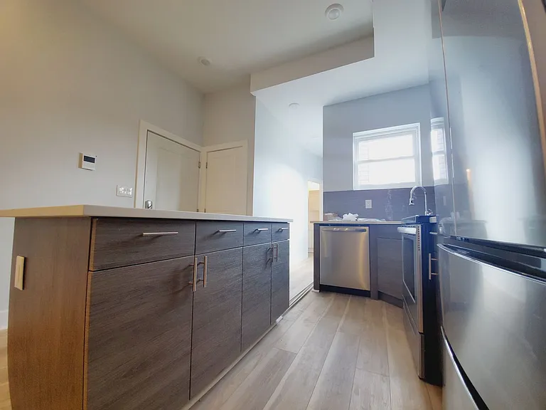 3610 Haverford ave — Photo 13