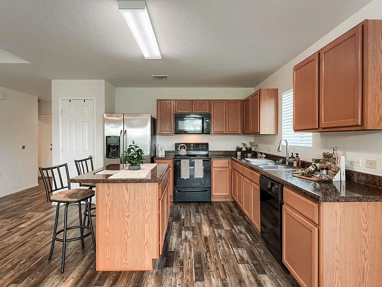 9421 China Rose Dr — Photo 4