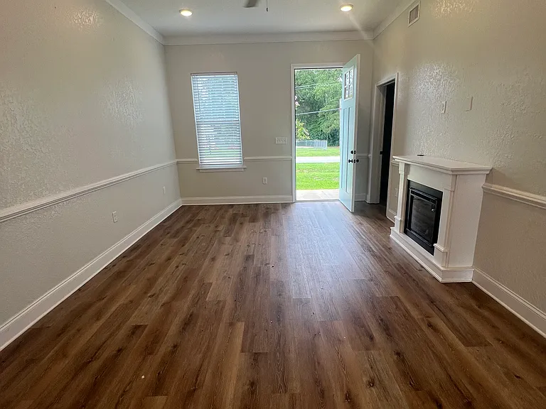 928 Remington Ave #107 — Photo 6