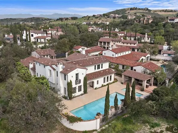 2 Vernal Spg, Irvine, CA 92603