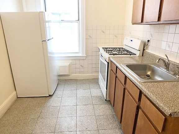5th image of 38-07 21st Ave #1C
