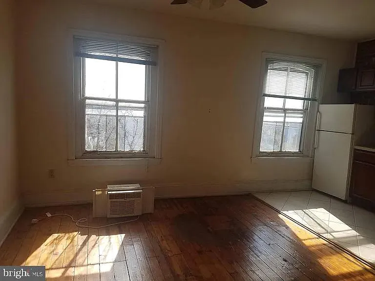 1919 Spring Garden St #3F — Photo 4