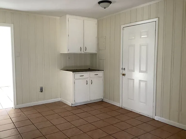 3010 Sunnybrook St — Photo 5