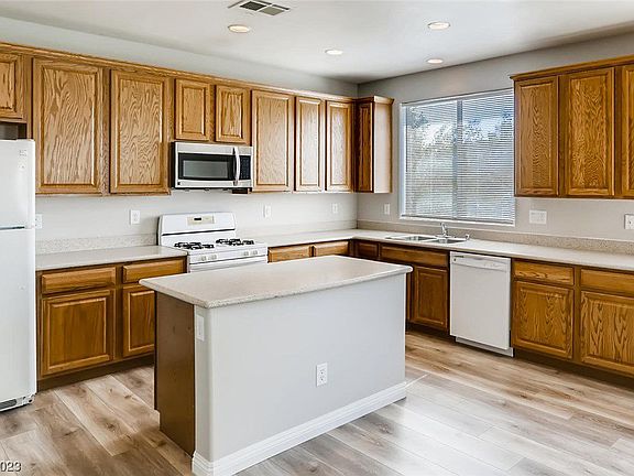 4th image of 9471 Bighorn Point Ct #0
