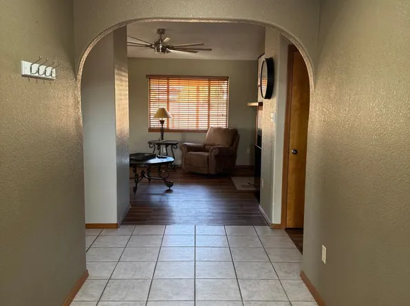 2201 Mesa Ln, Alamogordo, NM 88310