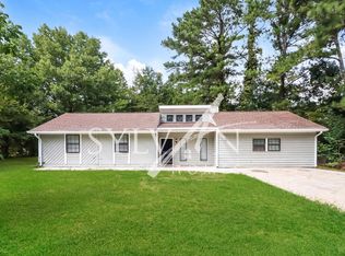 495 Split Rail Dr, Jonesboro, GA 30238