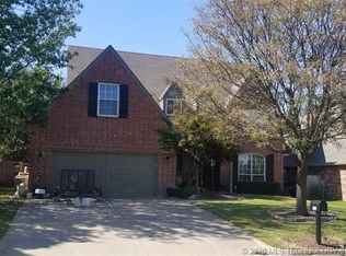 8516 S 71st Ave E, Tulsa, OK 74133