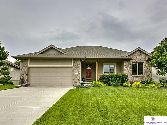 lush lawn, mature landscaping