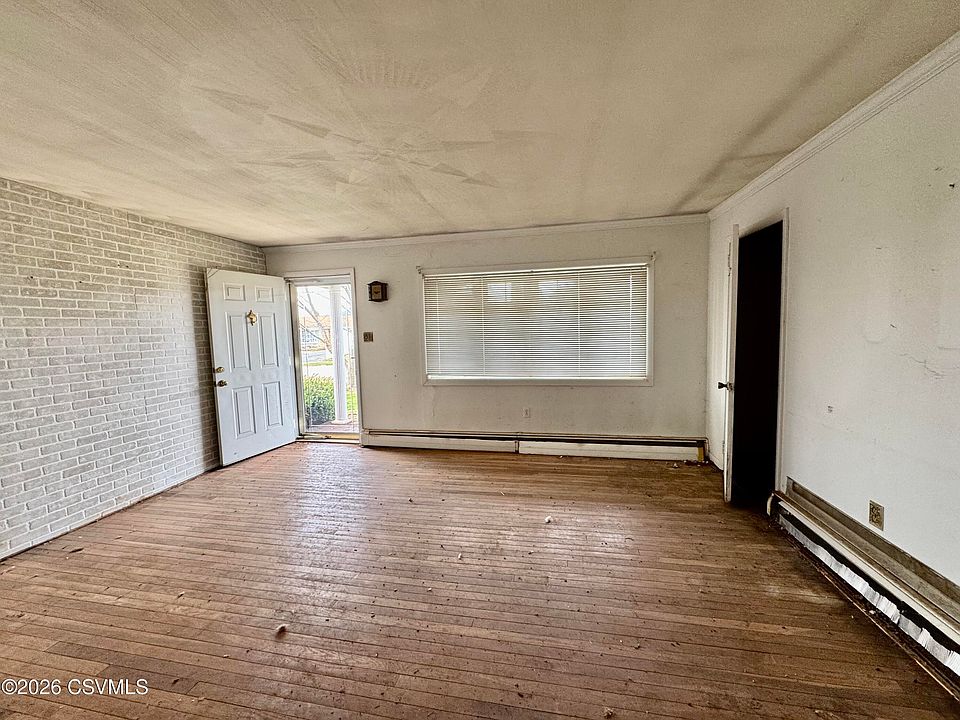 10th image of this home