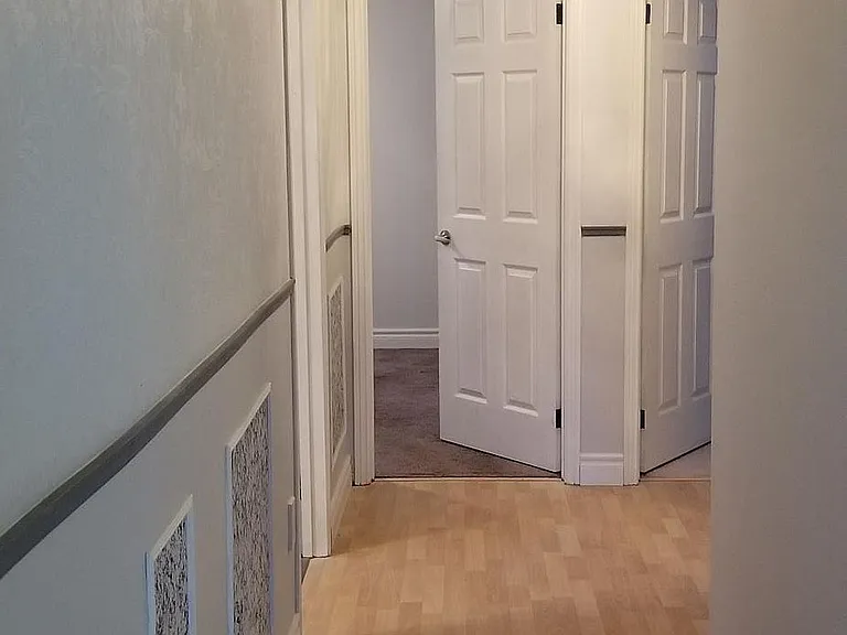 33 Elora Dr — Photo 8