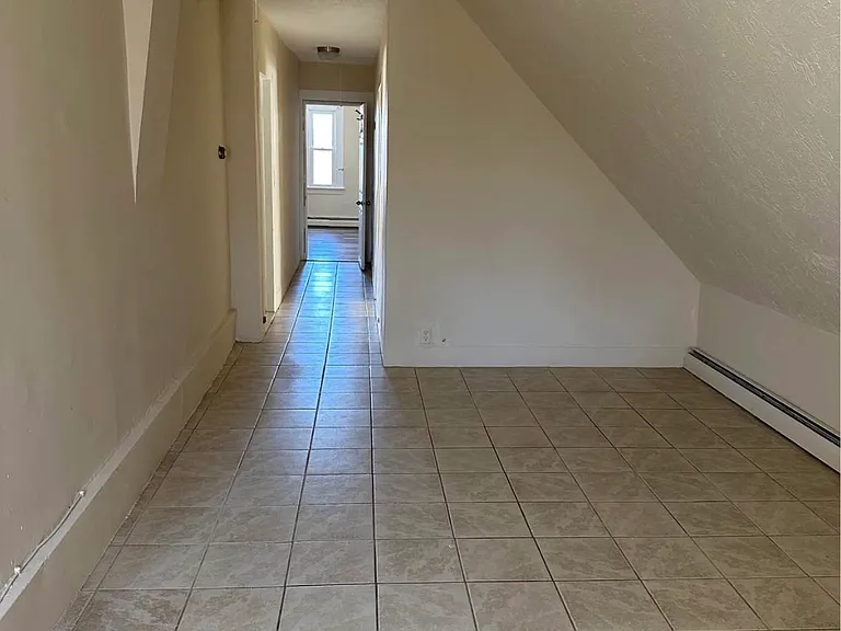 113 Bassett St #3 — Photo 7