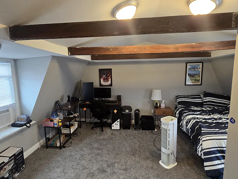 138 Levering St — Photo 10