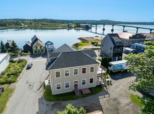 6 School St, Lubec, ME 04652