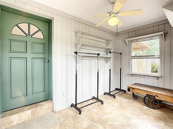 3rd image of 32746 Lake Eustis Dr