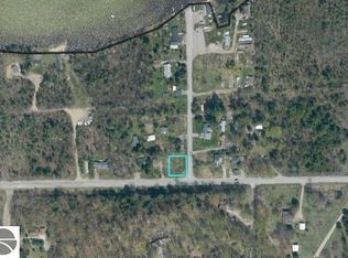 6669 E Fouch Rd, Traverse City, MI 49684