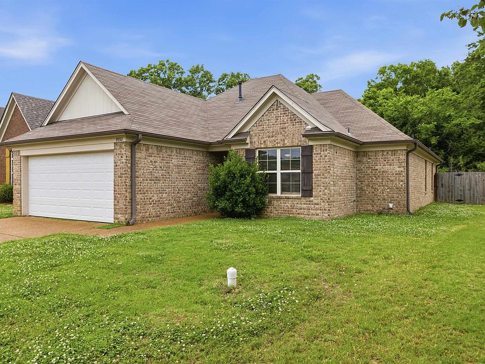 1st image of 9352 Acadia Pl