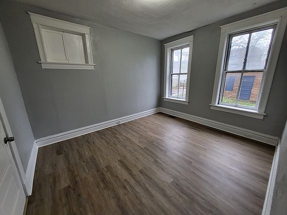 5th image of 3623 Bamberger Ave Unit 1